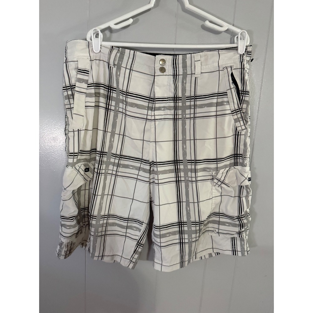 Quiksilver Amphibians Hybrid Shorts Mens 38 White Plaid Cargo Board Shorts